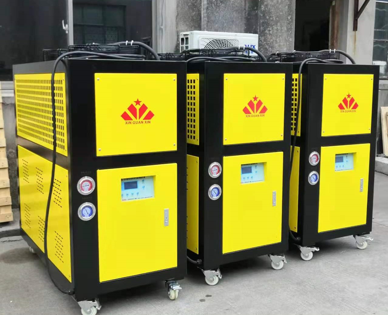  化工醫(yī)藥行業(yè)專用小型冷水機(jī)、小型冷凍機(jī)